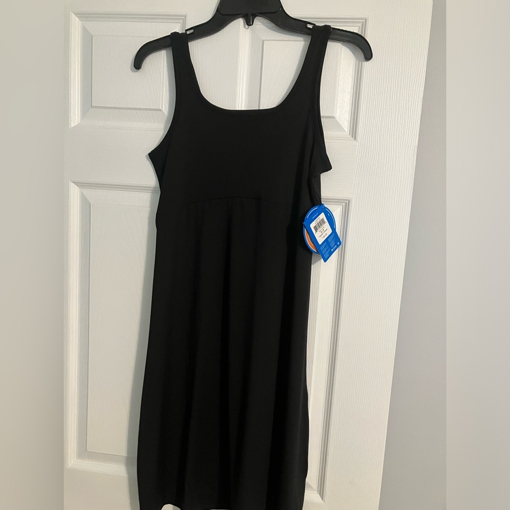 Columbia Omni freeze performance material dress size Small new with tag